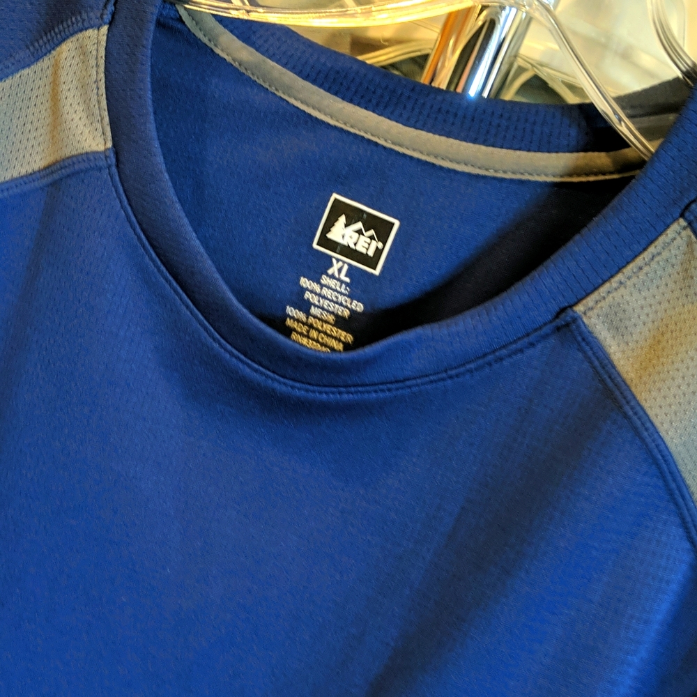 NWOT REI Tee Microfiber Tee Shirt